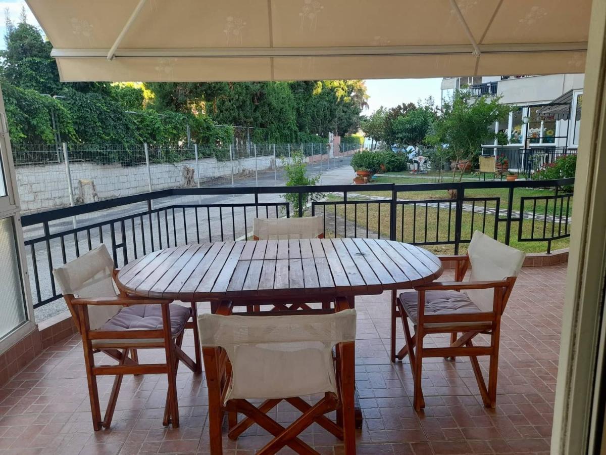 Nia'S Apartment By The Sea Nea Iraklitsa المظهر الخارجي الصورة